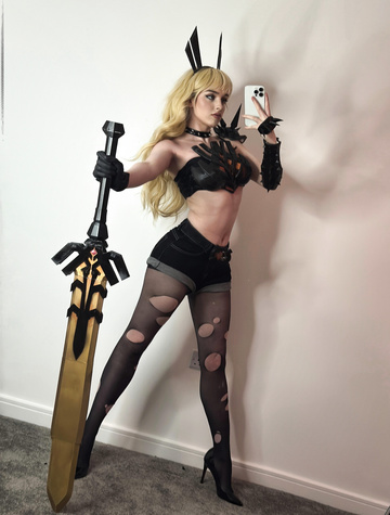 Mein Magik-Cosplay von Marvel Rivals