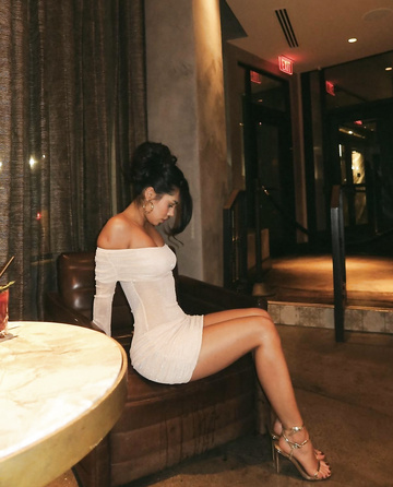 Latina Mami.