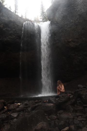 Naked adventure tip - if you sleep in your car at the trail head you can be the first one there and have the waterfall to yourself for a few hours :)