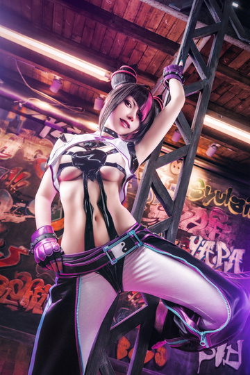 Juri Han de Street Fighter por Enako_cos