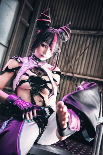 Juri Han de Street Fighter por Enako_cos