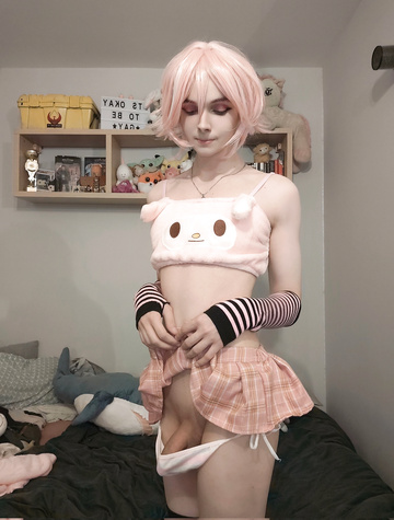 Ever had a femboy cum inside you? 