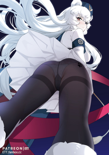 Upskirt view of Rosa