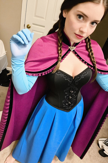 Do Disney Princesses Take Selfies Too? Part Two