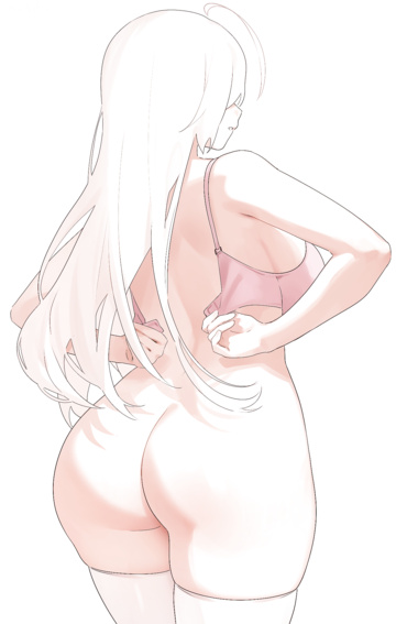 Nyopu undressing