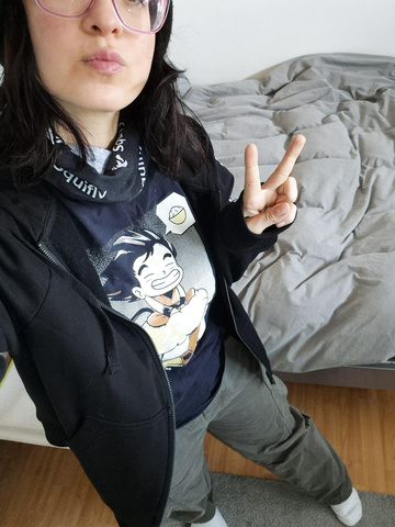 Una de mis camisetas favoritas, Son Goku es simplemente lindo.