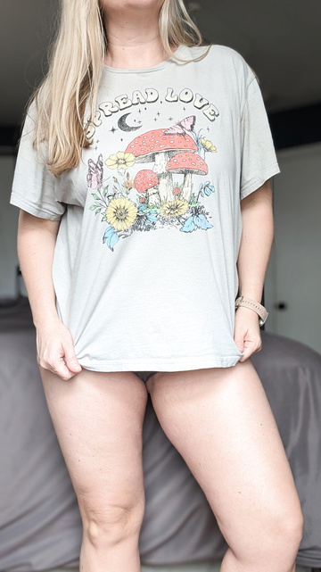 Average 80s mom of 2 in and out of a DILF shirt