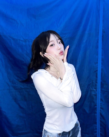 Ex-Firma - Jeewon