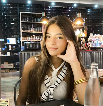 Lucia Molinero