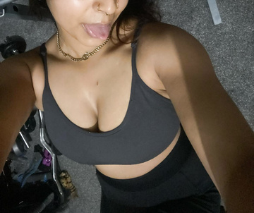 Mostrando mi cuerpo indio para que todos los hombres lo vean ❤️