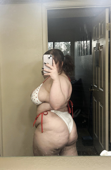 Bikini y luego le agregué una franela.