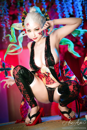 Cosplay de Daki de Demon Slayer por HaneAme