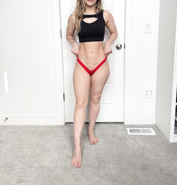 La MILF más apretada y divertida que existe. Pruébalo