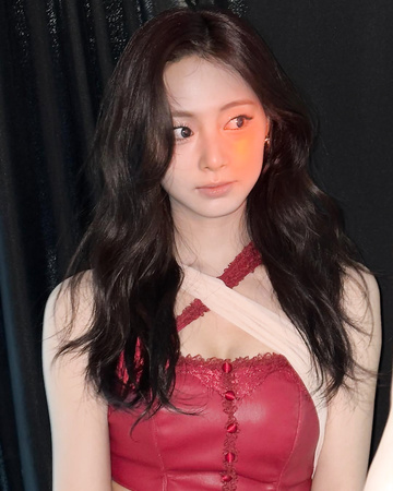 TWICE - Tzuyu