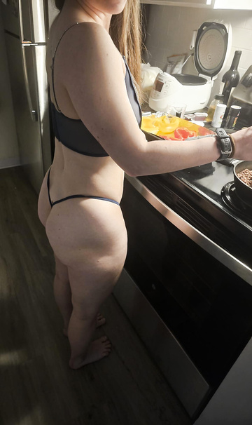 ¿Puedes darme un poco de semen para el postre después de la cena? ;)