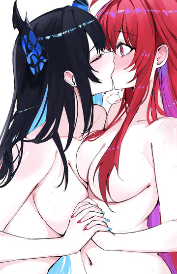 Nerissa y Elizabeth se besan