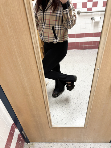 ¡Hoy estuve muy ocupado! Aquí está mi OOTD