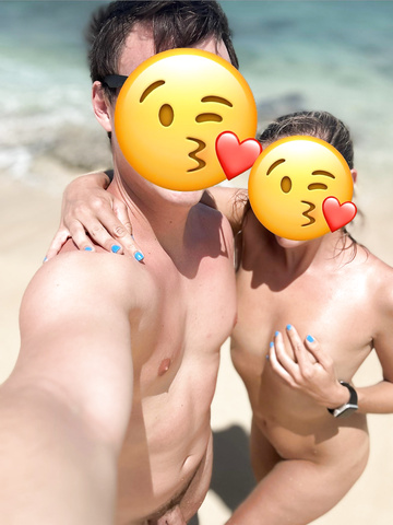 J'adore explorer les plages nudistes