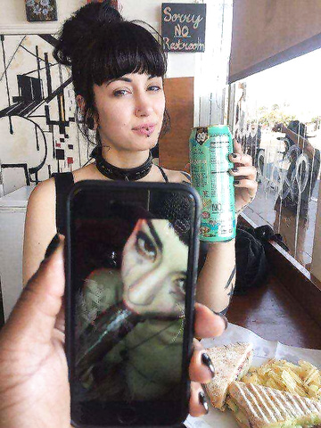 Sí
