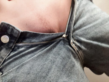 Feliz lunes de montículo de esta MILF de 44F, incluí a las chicas en la segunda foto para que no se sintieran excluidas.