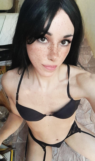 ¿Lo suficientemente femenina para que yo sea tu mujer?