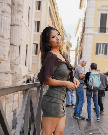 Tourist babe