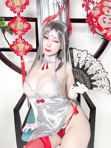 Originales chinesisches Drachenprinzessinnen-Cosplay von HaneAme