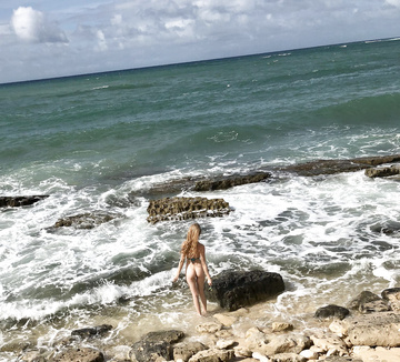 Am Strand ohne Hose