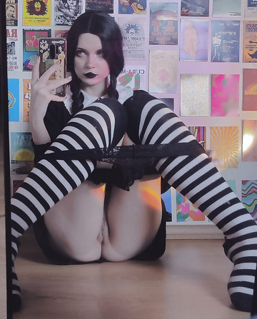 Wednesday Addams aus der Addams Family von Ave Ria