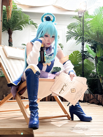 Aqua Goddess Cosplay von HaneAme