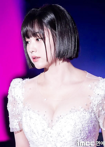 Kang Mina
